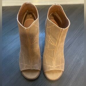 Women's Tan Peep-Toe Ankle Boots